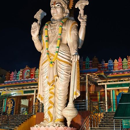 Rameshwar Dham Andhra Bhavan Naimisharanya Zewnętrze zdjęcie