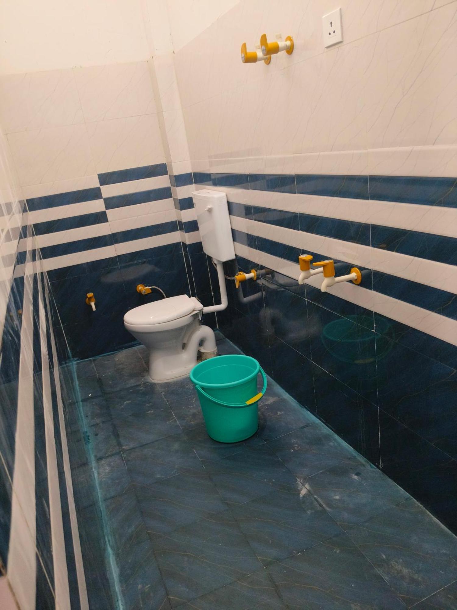 Rameshwar Dham Andhra Bhavan Naimisharanya Zewnętrze zdjęcie